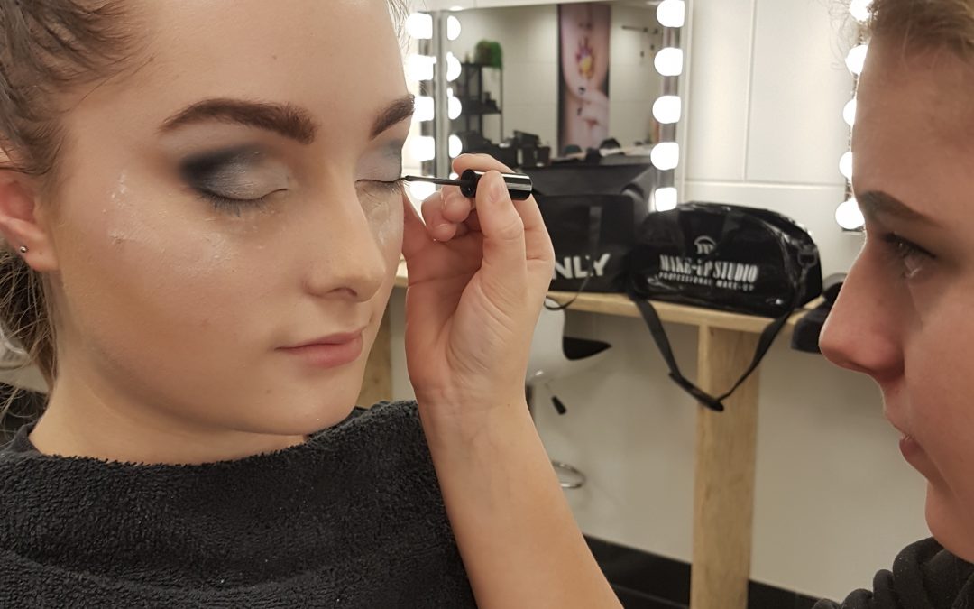 MAC of Make-up Studio visagie opleiding volgen?